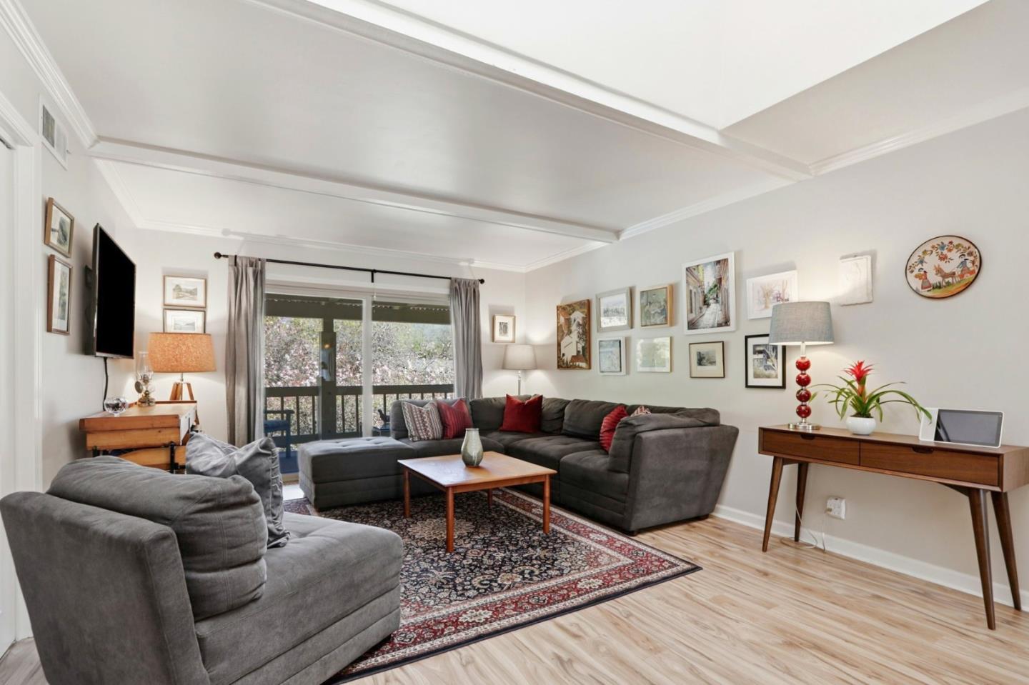 Detail Gallery Image 13 of 51 For 5471 Cribari Grn, San Jose,  CA 95135 - 2 Beds | 2 Baths