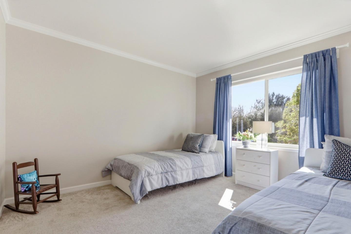 Detail Gallery Image 14 of 51 For 5471 Cribari Grn, San Jose,  CA 95135 - 2 Beds | 2 Baths