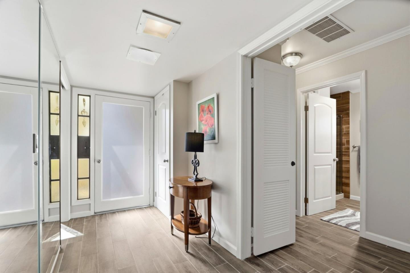 Detail Gallery Image 2 of 51 For 5471 Cribari Grn, San Jose,  CA 95135 - 2 Beds | 2 Baths