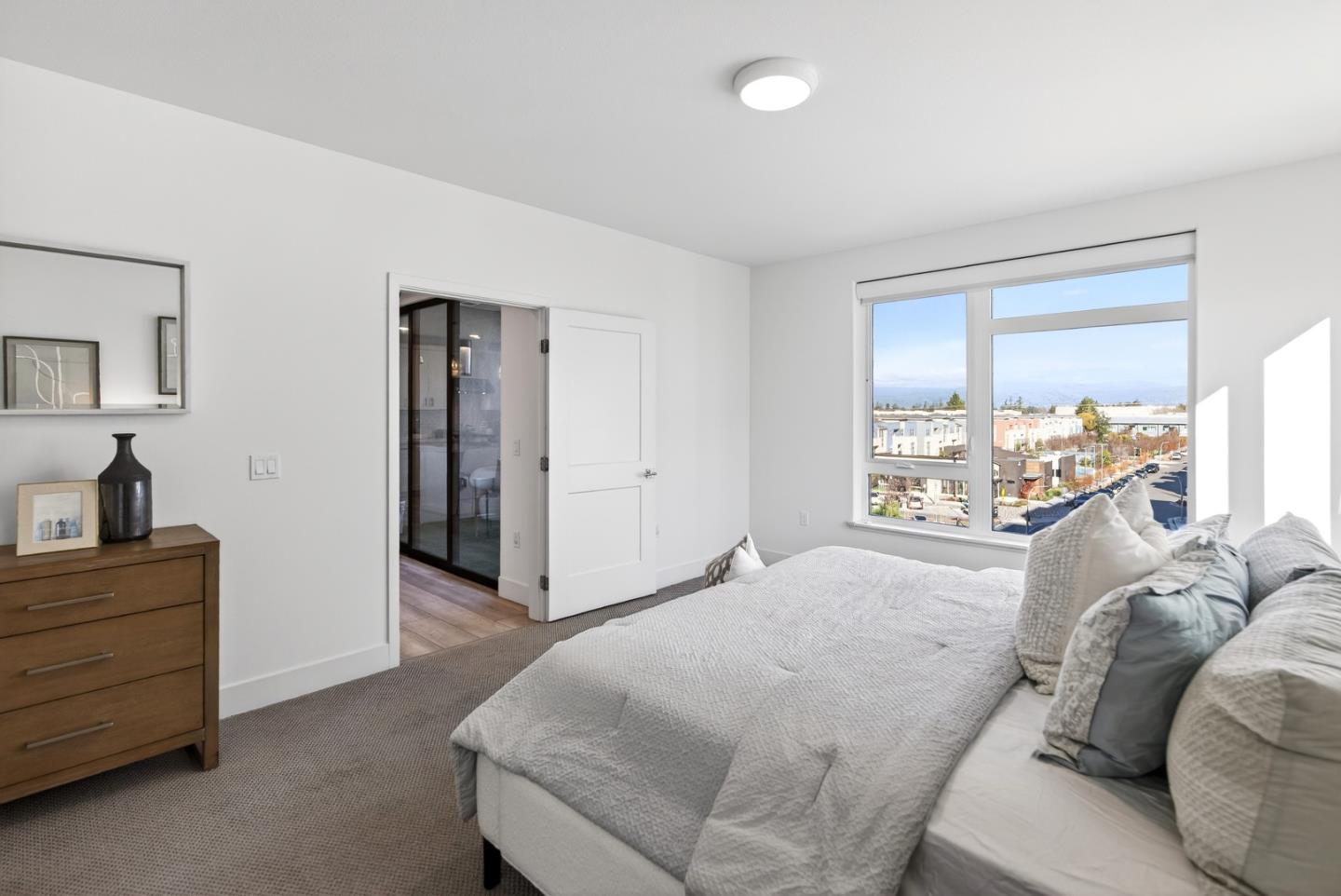 Photo #17: ML82037083 Listing: Photo #17