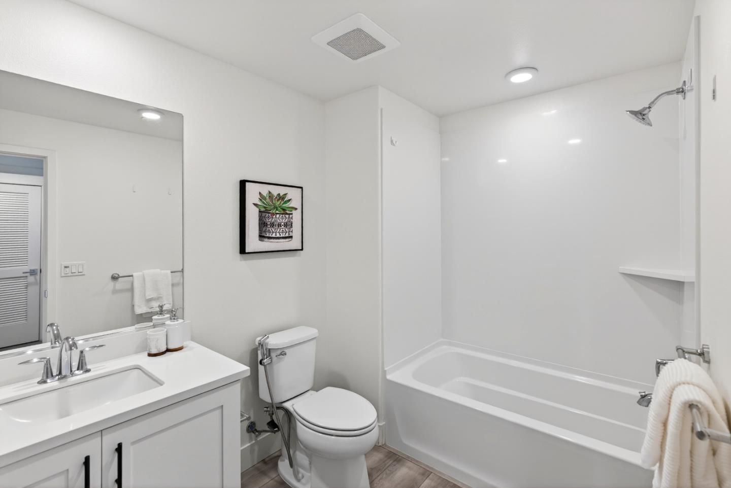 Photo #27: ML82037083 Listing: Photo #27