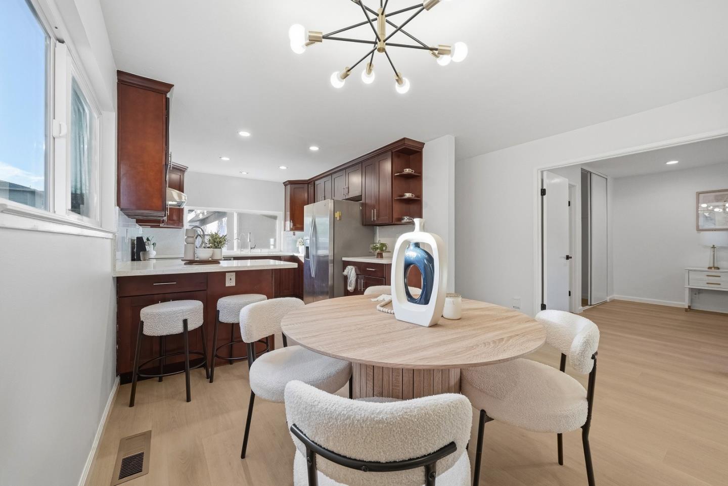 Detail Gallery Image 10 of 43 For 1036 Bret Cove Ct, San Jose,  CA 95120 - 4 Beds | 2 Baths