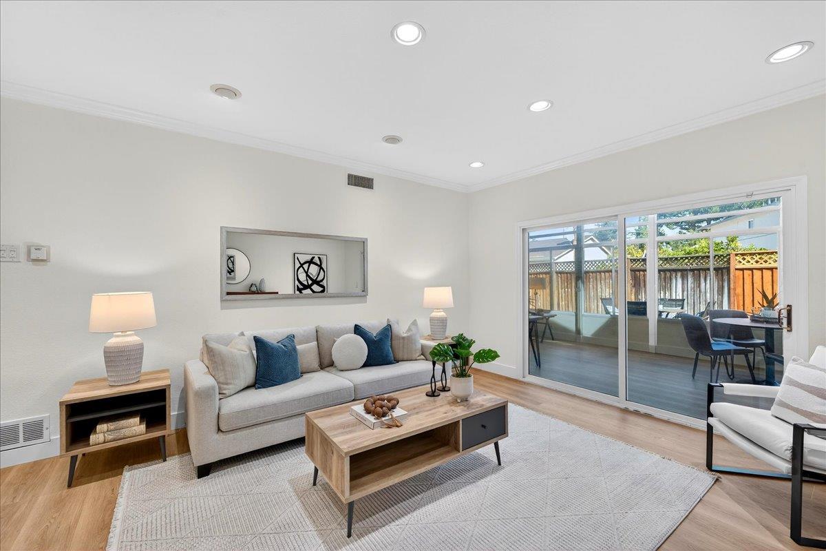 Detail Gallery Image 16 of 43 For 6230 Current Dr, San Jose,  CA 95123 - 3 Beds | 2 Baths