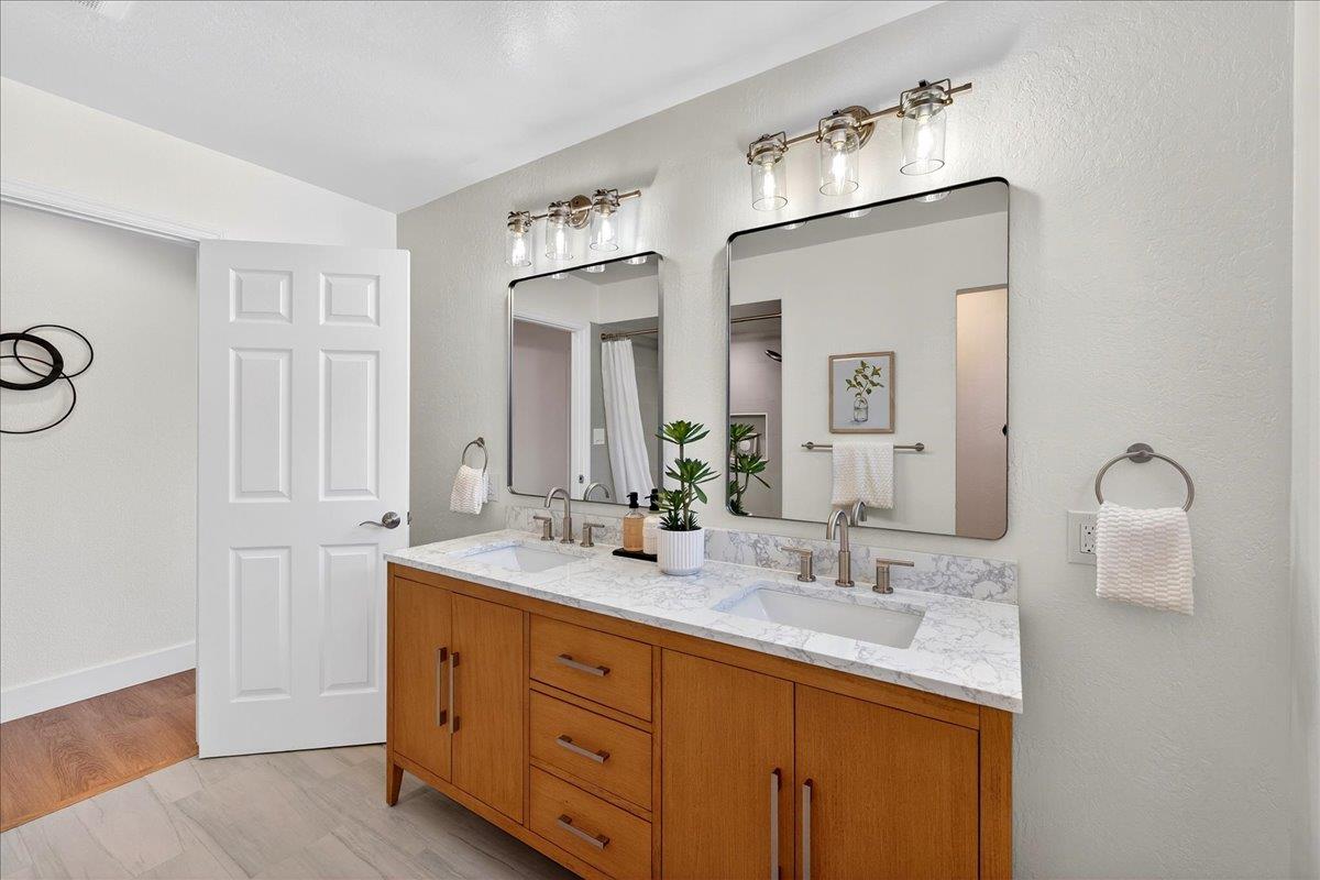 Detail Gallery Image 27 of 43 For 6230 Current Dr, San Jose,  CA 95123 - 3 Beds | 2 Baths