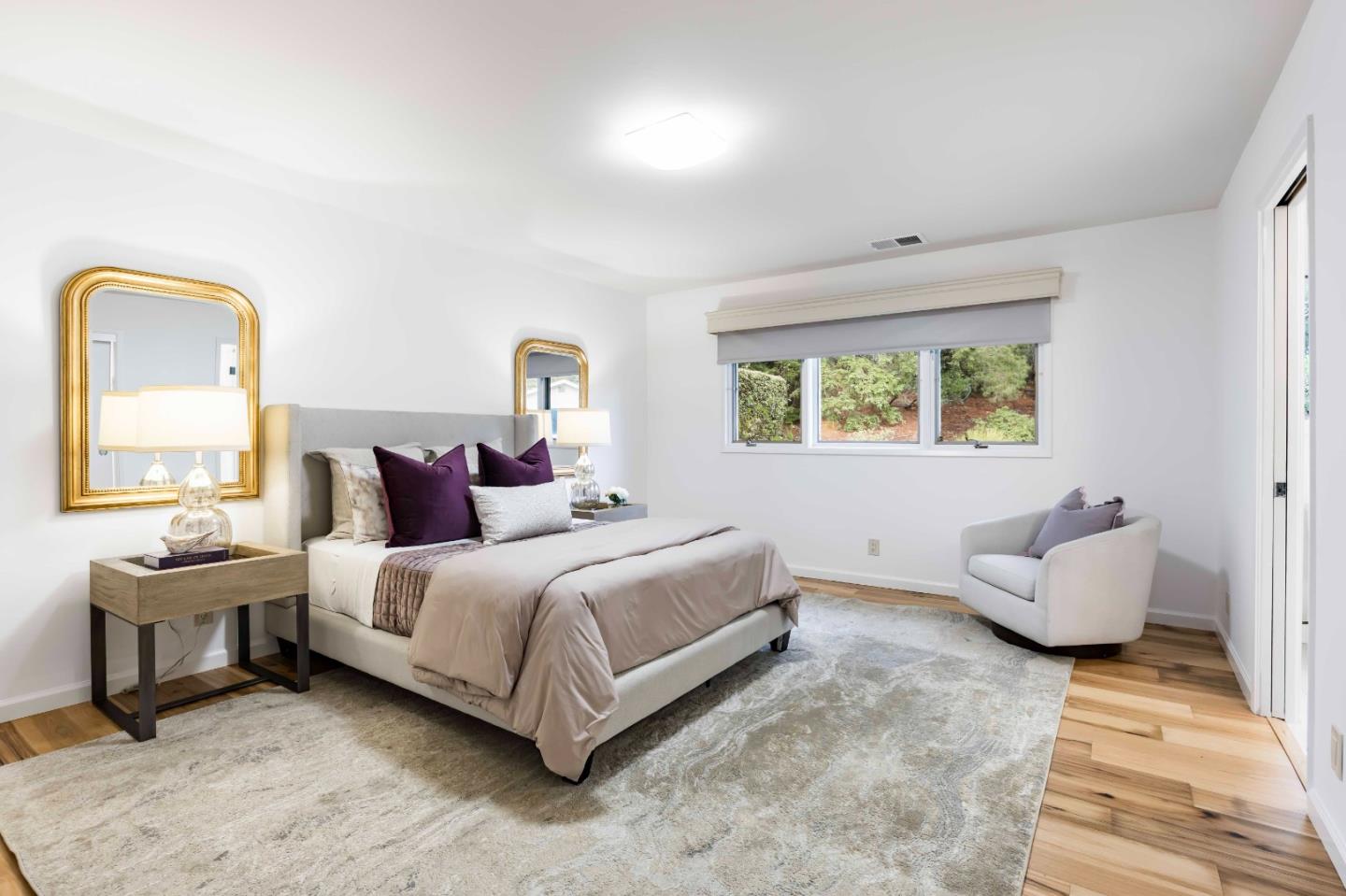 Detail Gallery Image 18 of 39 For 28100 Radcliffe Ln, Los Altos Hills,  CA 94022 - 5 Beds | 4/1 Baths