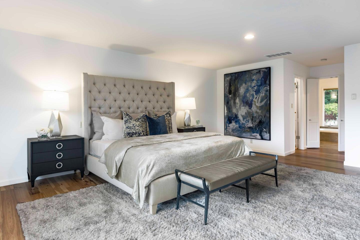 Detail Gallery Image 23 of 39 For 28100 Radcliffe Ln, Los Altos Hills,  CA 94022 - 5 Beds | 4/1 Baths