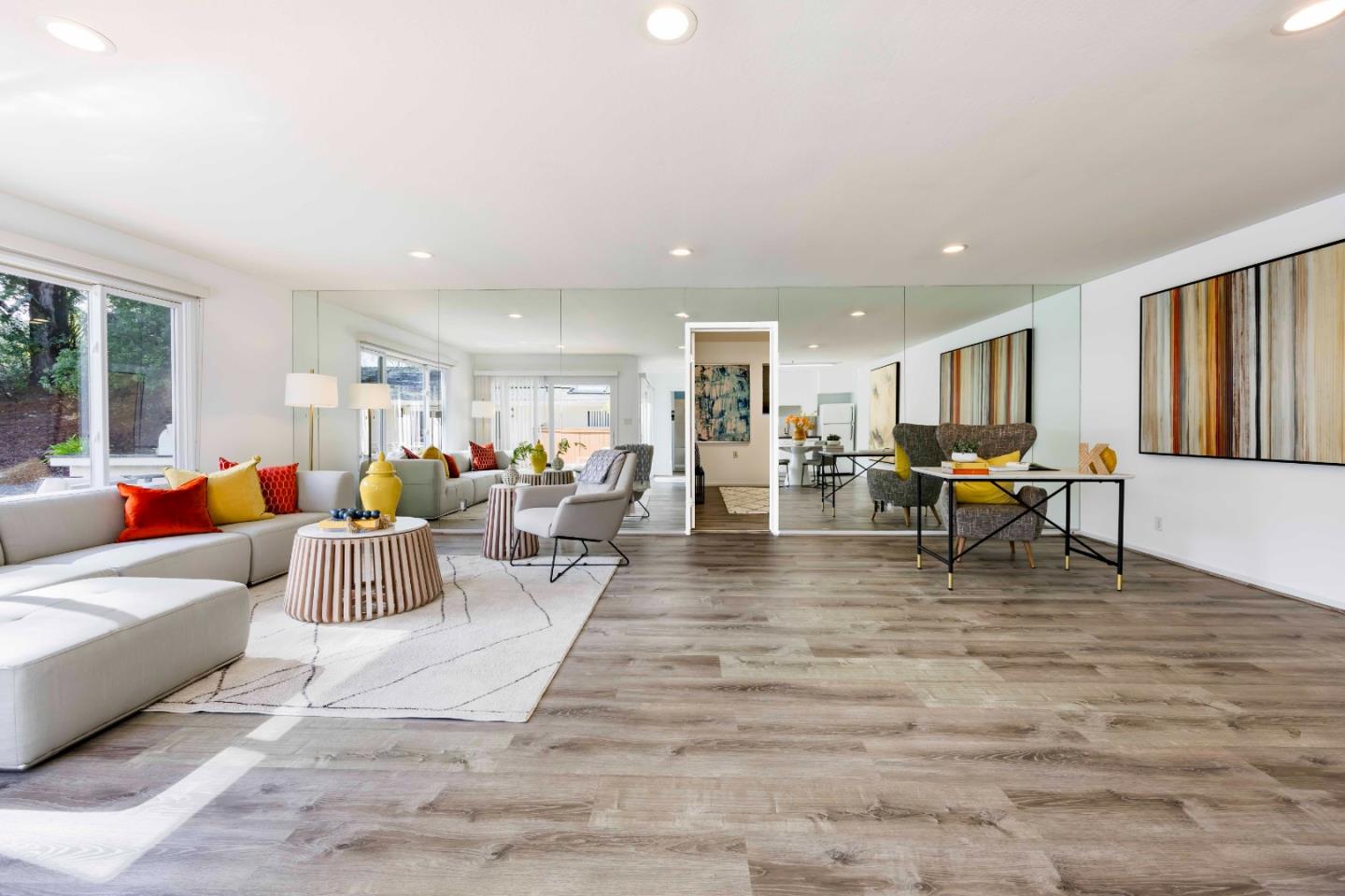 Detail Gallery Image 32 of 39 For 28100 Radcliffe Ln, Los Altos Hills,  CA 94022 - 5 Beds | 4/1 Baths