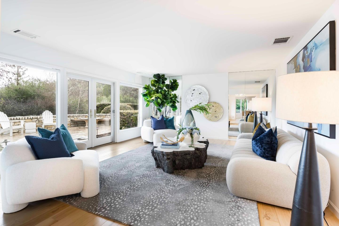 Detail Gallery Image 5 of 39 For 28100 Radcliffe Ln, Los Altos Hills,  CA 94022 - 5 Beds | 4/1 Baths