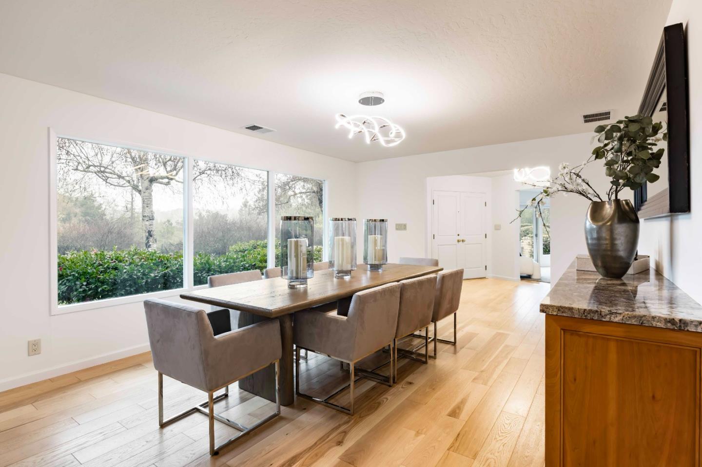 Detail Gallery Image 7 of 39 For 28100 Radcliffe Ln, Los Altos Hills,  CA 94022 - 5 Beds | 4/1 Baths