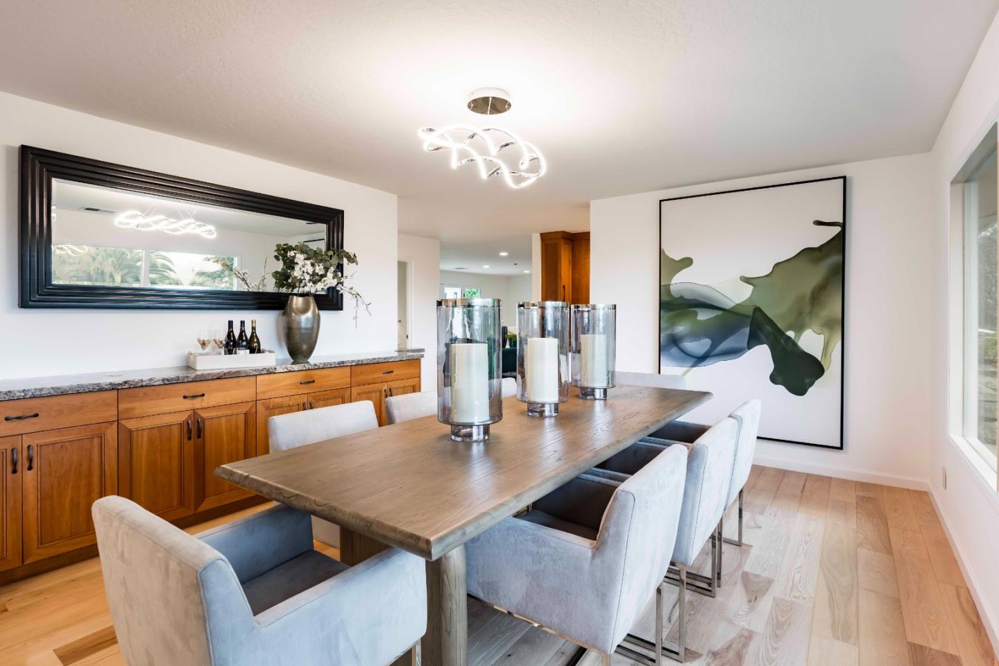 Detail Gallery Image 8 of 39 For 28100 Radcliffe Ln, Los Altos Hills,  CA 94022 - 5 Beds | 4/1 Baths