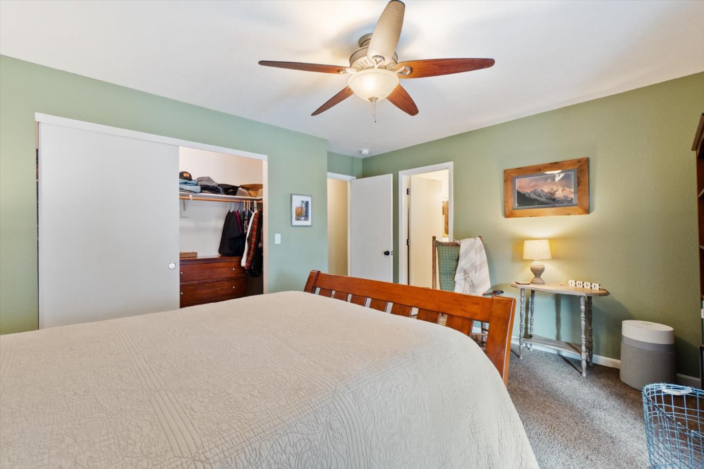 Detail Gallery Image 16 of 42 For 2945 Silo Ct, Anderson,  CA 96007 - 4 Beds | 3 Baths