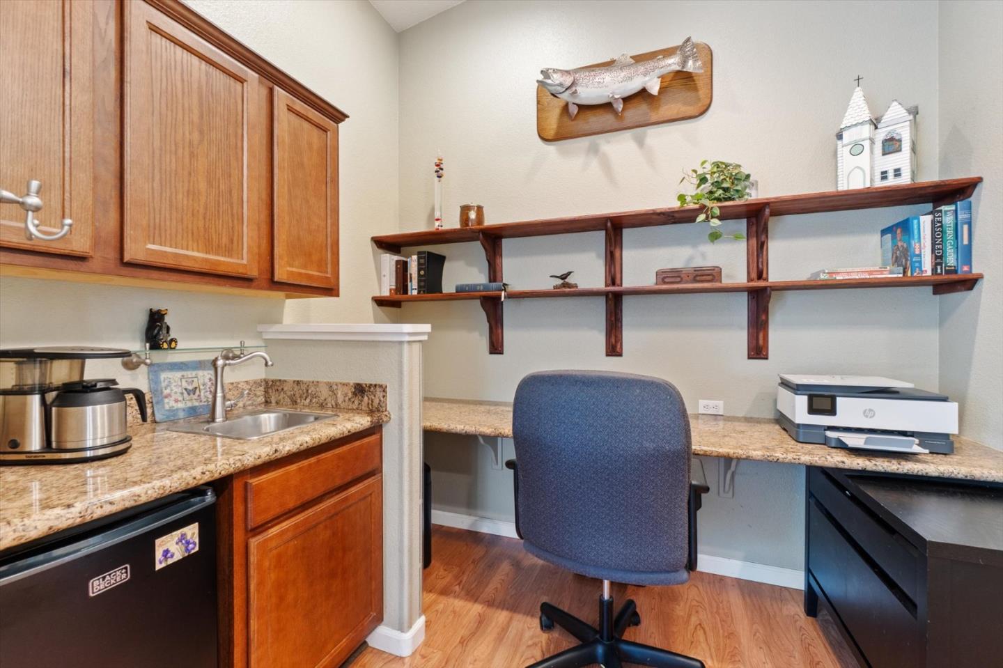 Detail Gallery Image 25 of 42 For 2945 Silo Ct, Anderson,  CA 96007 - 4 Beds | 3 Baths