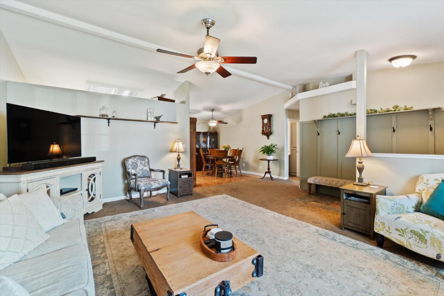 Detail Gallery Image 7 of 42 For 2945 Silo Ct, Anderson,  CA 96007 - 4 Beds | 3 Baths