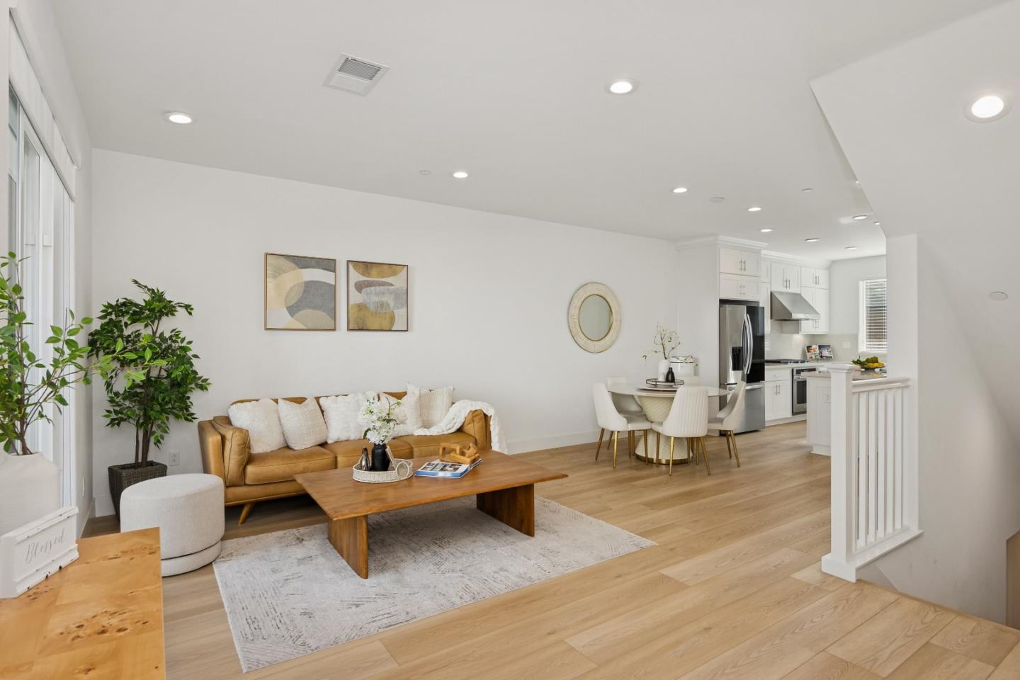 Detail Gallery Image 2 of 61 For 3690 Access Cmn, Fremont,  CA 94538 - 3 Beds | 3/1 Baths