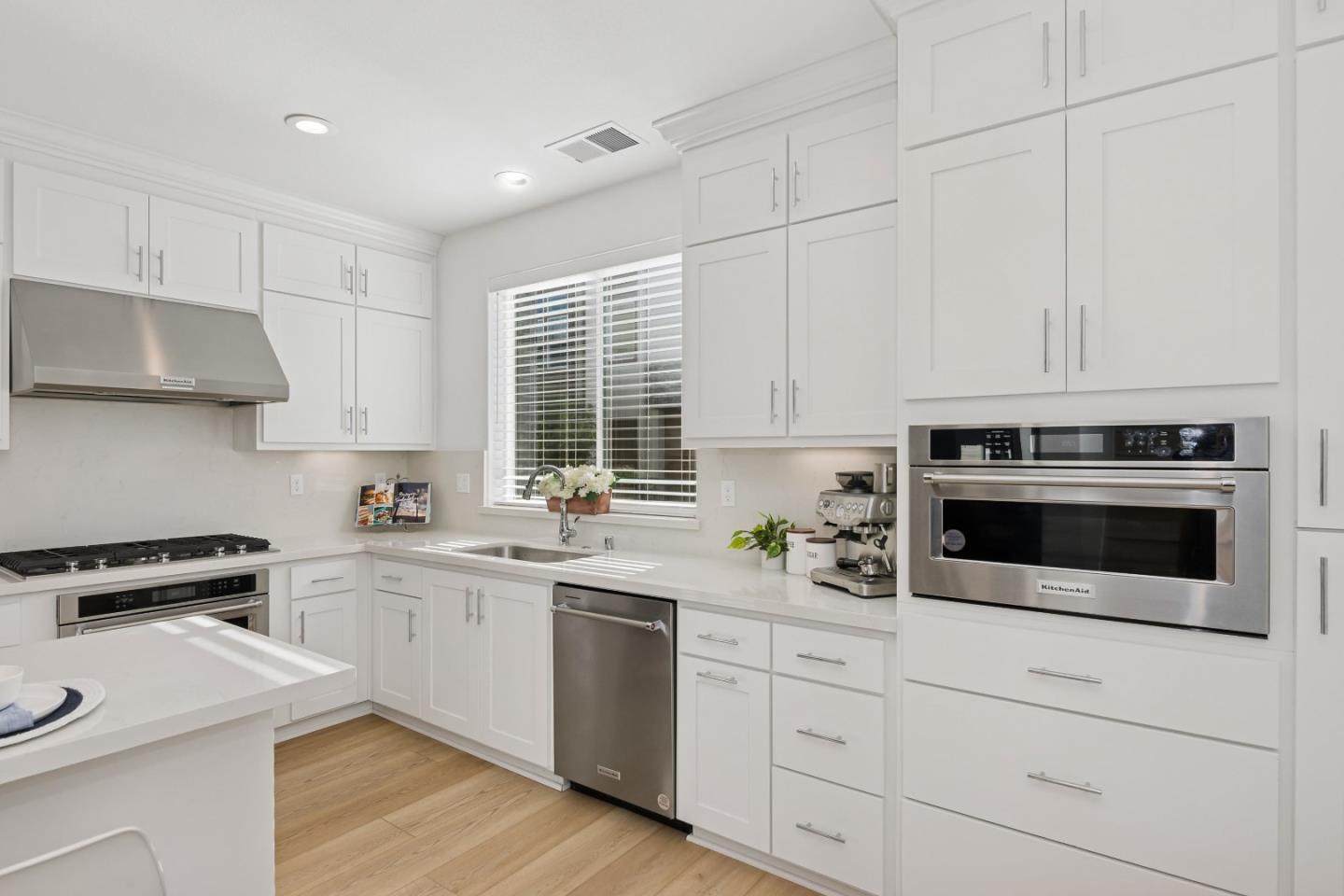 Detail Gallery Image 20 of 61 For 3690 Access Cmn, Fremont,  CA 94538 - 3 Beds | 3/1 Baths