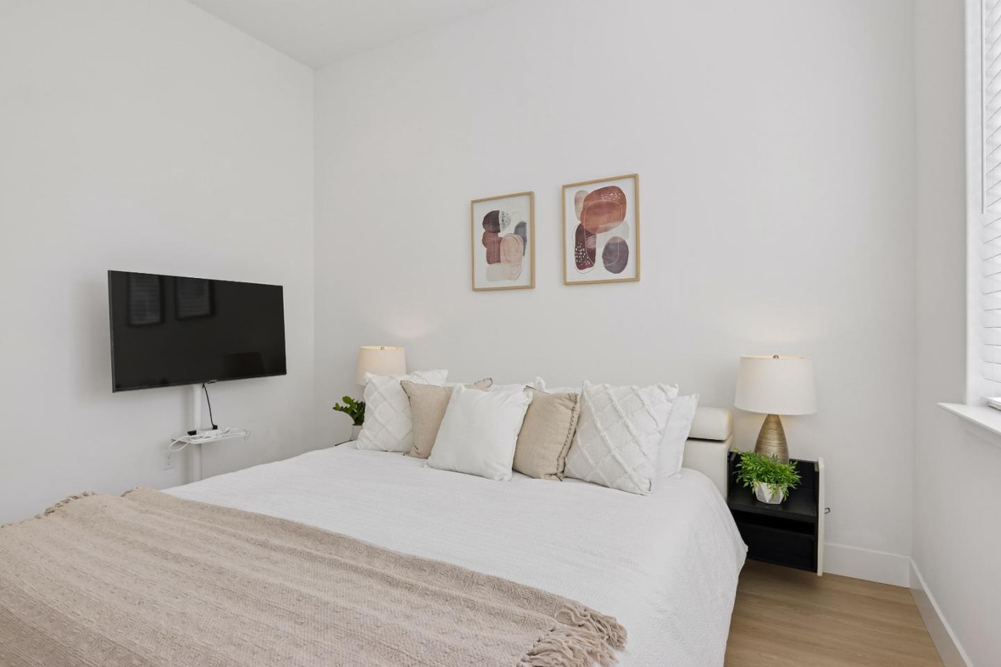 Detail Gallery Image 23 of 61 For 3690 Access Cmn, Fremont,  CA 94538 - 3 Beds | 3/1 Baths