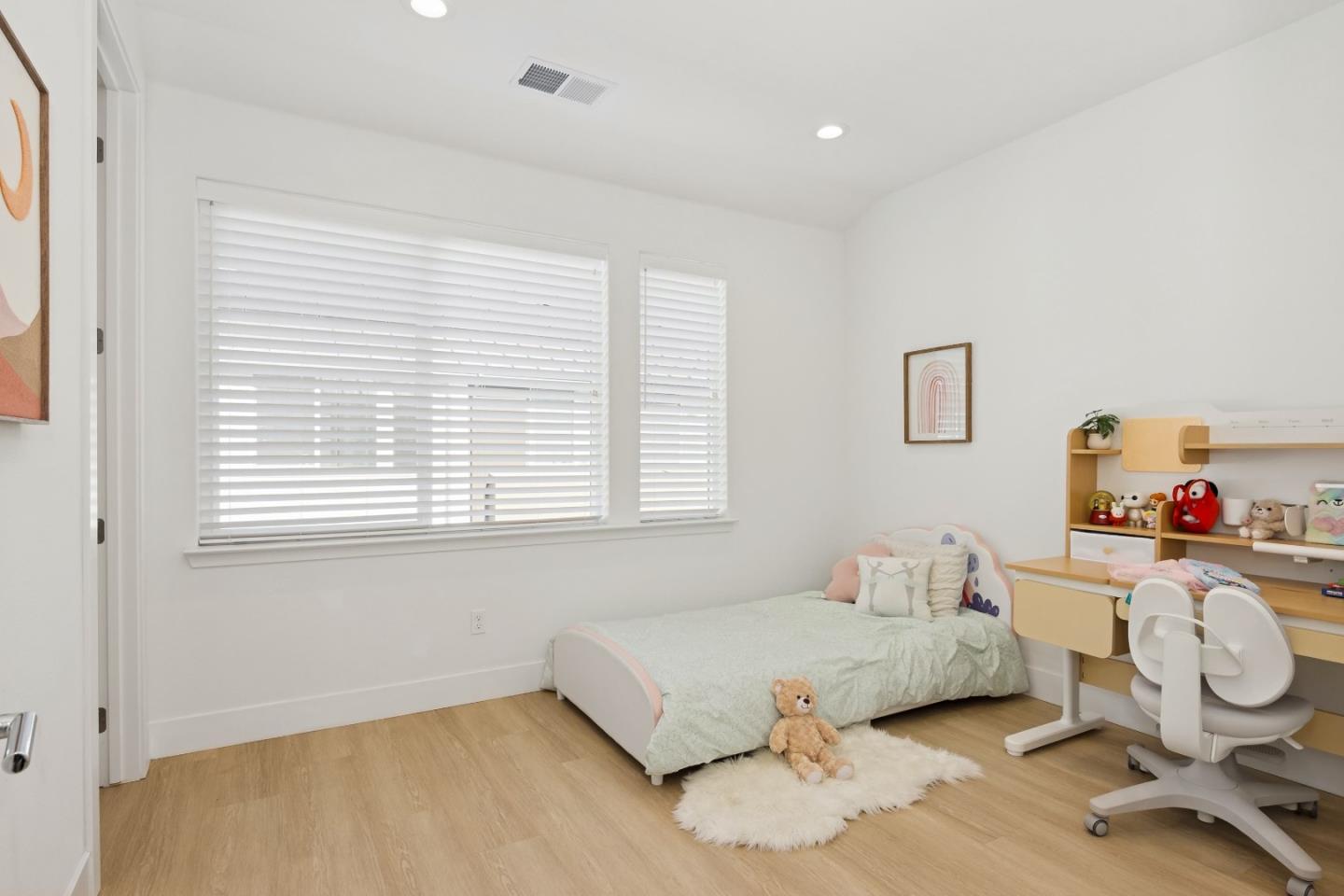 Detail Gallery Image 27 of 61 For 3690 Access Cmn, Fremont,  CA 94538 - 3 Beds | 3/1 Baths