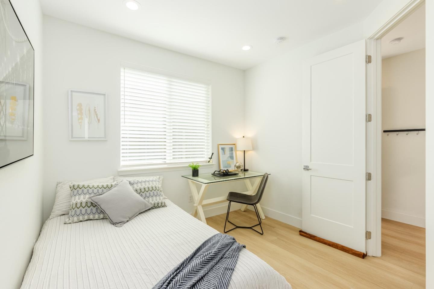 Detail Gallery Image 33 of 61 For 3690 Access Cmn, Fremont,  CA 94538 - 3 Beds | 3/1 Baths