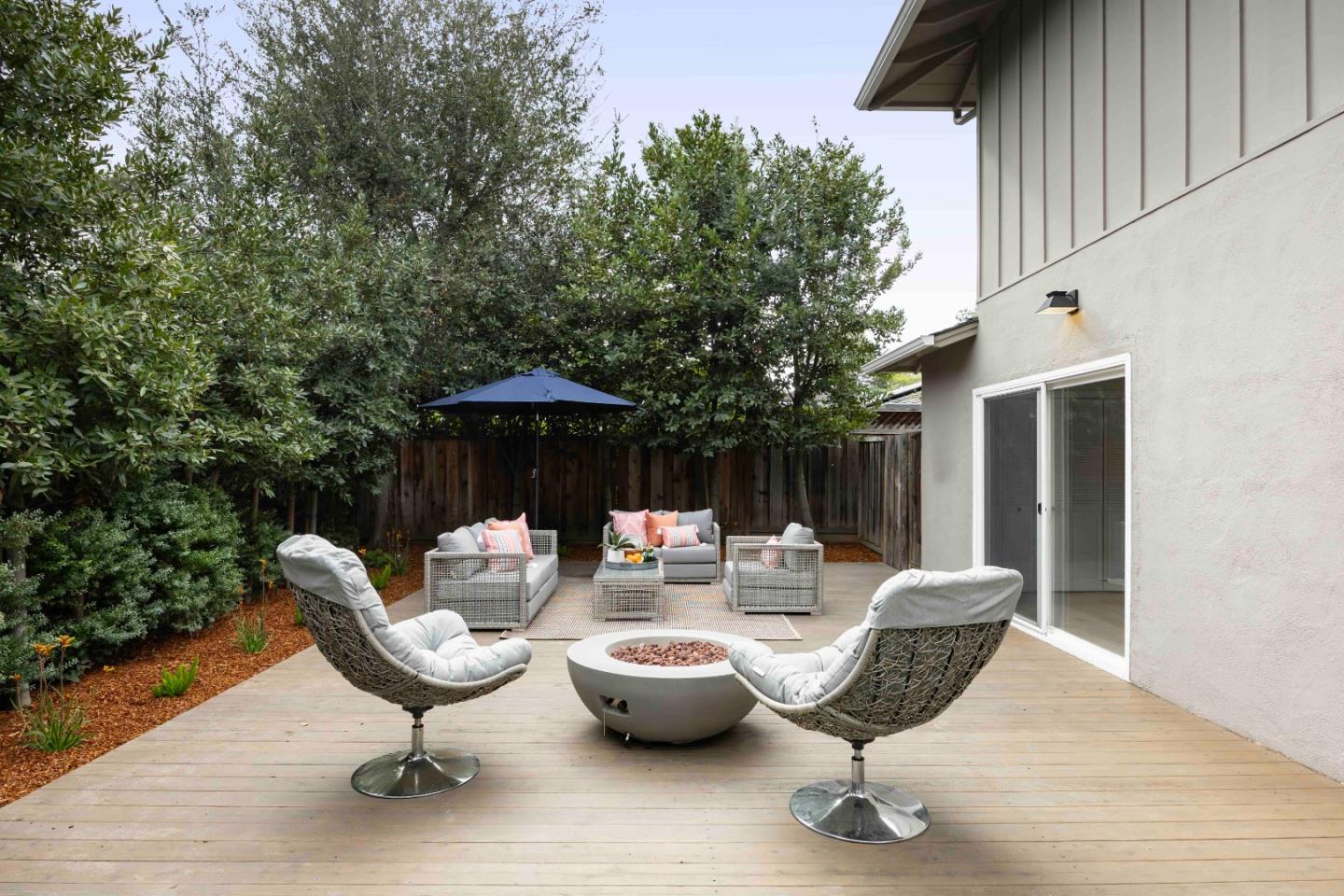 Detail Gallery Image 25 of 26 For 1765 Fallen Leaf Ln, Los Altos,  CA 94024 - 5 Beds | 3 Baths