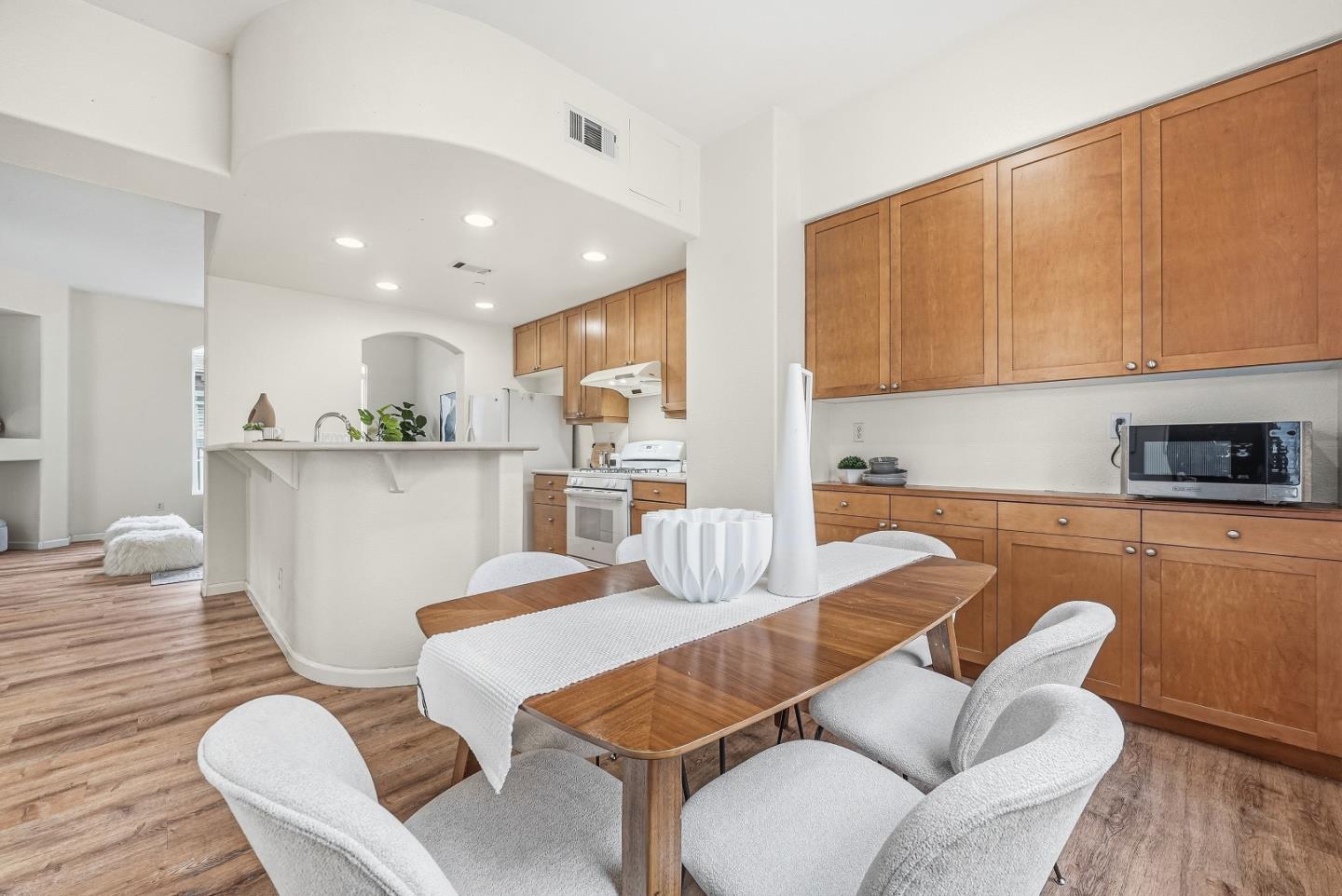 Detail Gallery Image 11 of 59 For 59 Wind Song, Milpitas,  CA 95035 - 3 Beds | 3/1 Baths