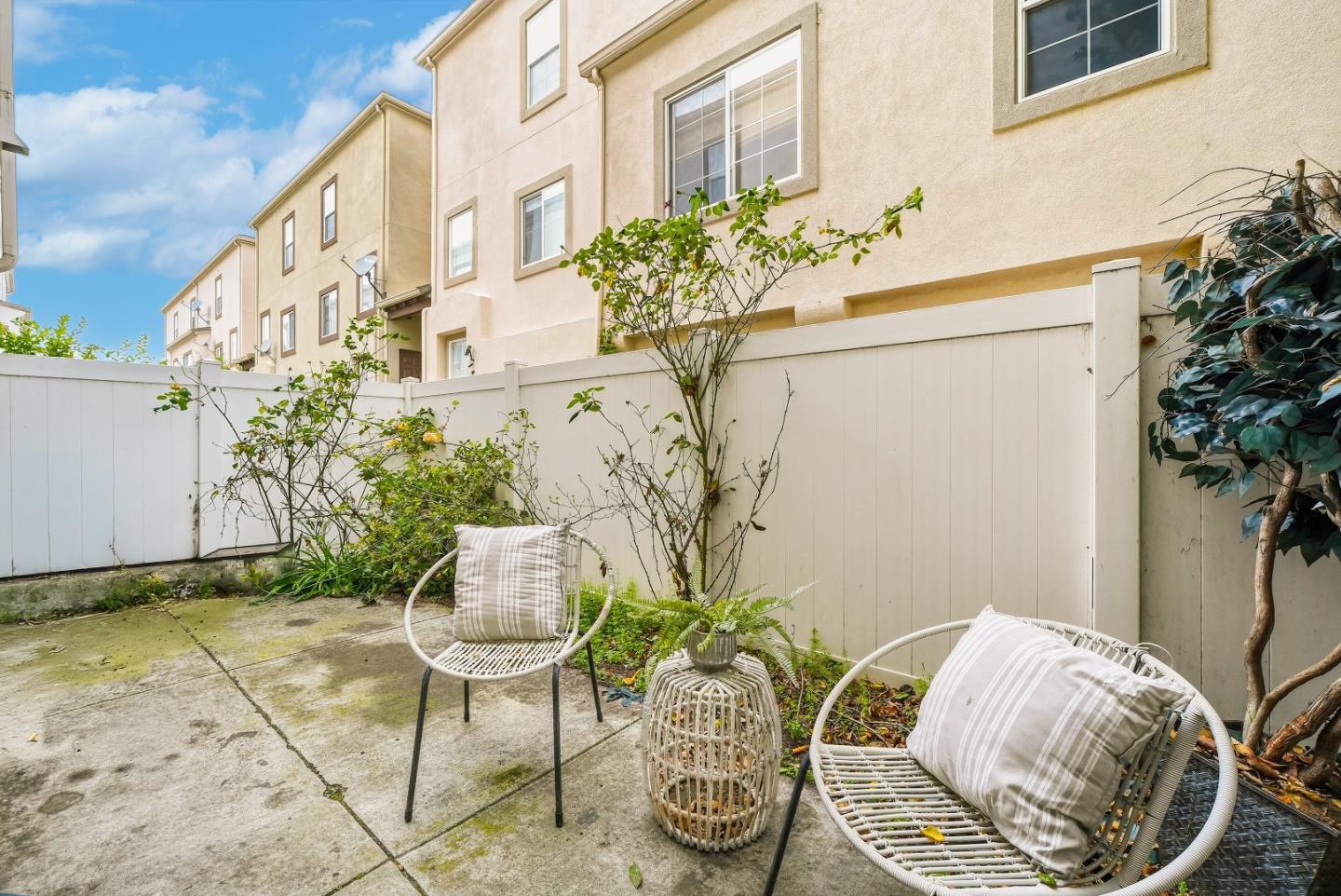 Detail Gallery Image 37 of 59 For 59 Wind Song, Milpitas,  CA 95035 - 3 Beds | 3/1 Baths