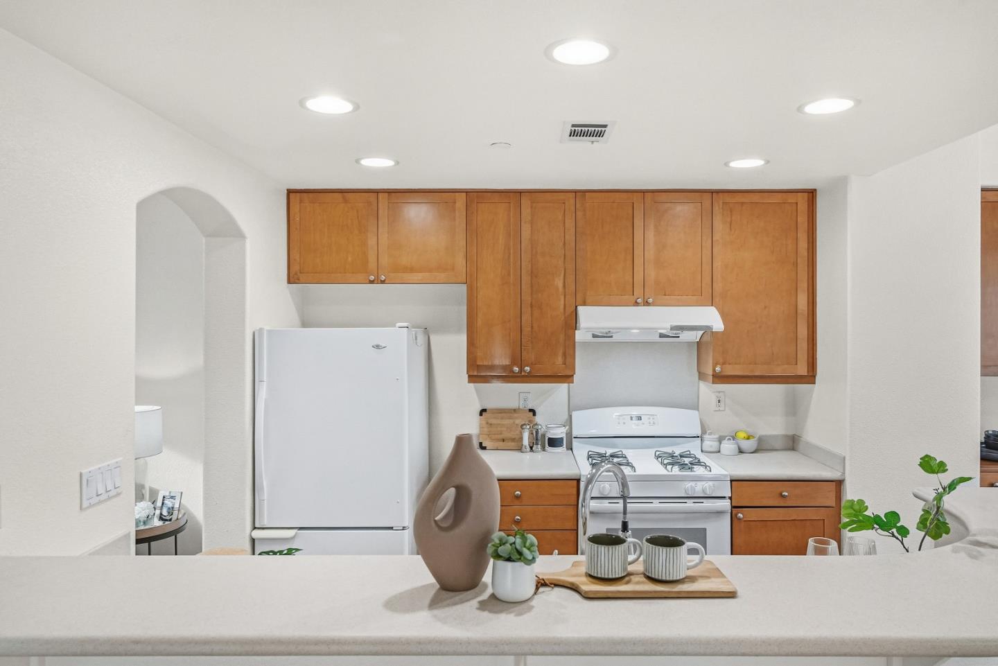 Detail Gallery Image 9 of 59 For 59 Wind Song, Milpitas,  CA 95035 - 3 Beds | 3/1 Baths