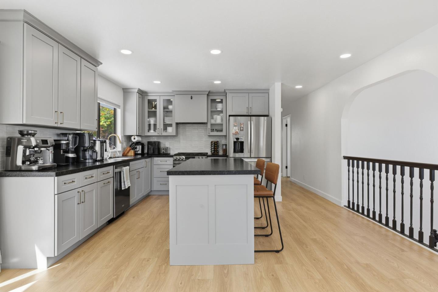 Detail Gallery Image 13 of 70 For 1510 Welburn Ave, Gilroy,  CA 95020 - 3 Beds | 2 Baths