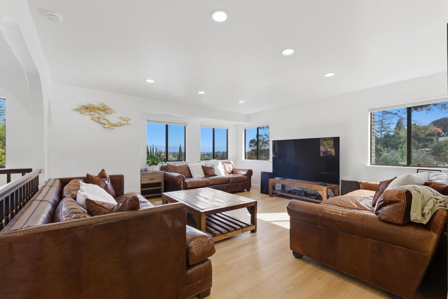 Detail Gallery Image 9 of 70 For 1510 Welburn Ave, Gilroy,  CA 95020 - 3 Beds | 2 Baths