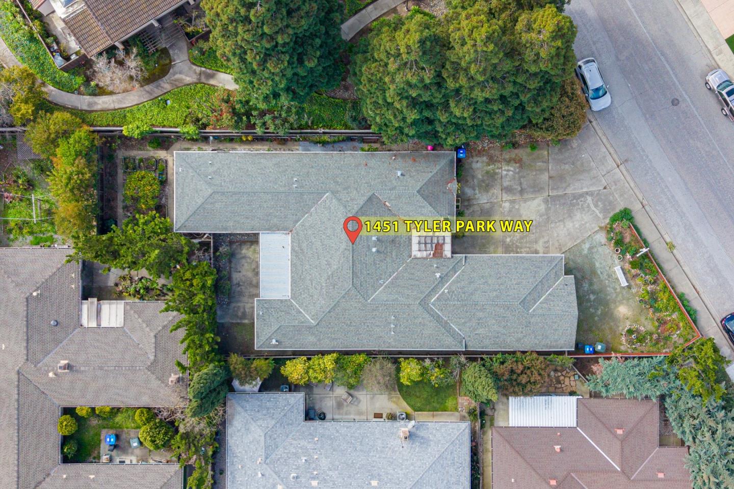 Detail Gallery Image 35 of 40 For 1451 Tyler Park Way, Mountain View,  CA 94040 - 4 Beds | 4 Baths