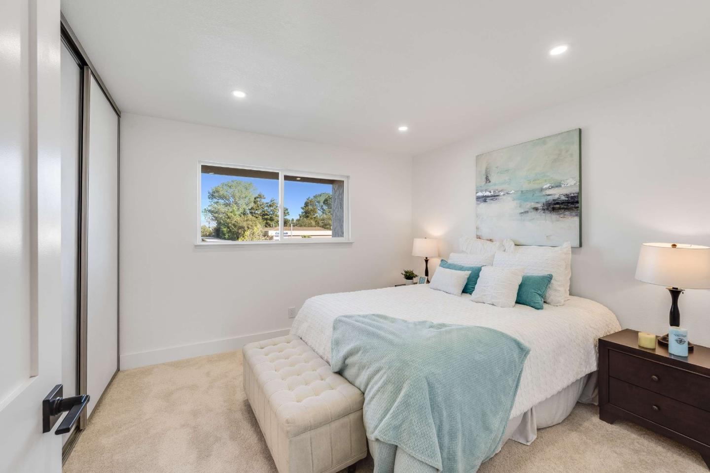 Detail Gallery Image 18 of 33 For 11032 Firethorne Dr, Cupertino,  CA 95014 - 2 Beds | 2/1 Baths