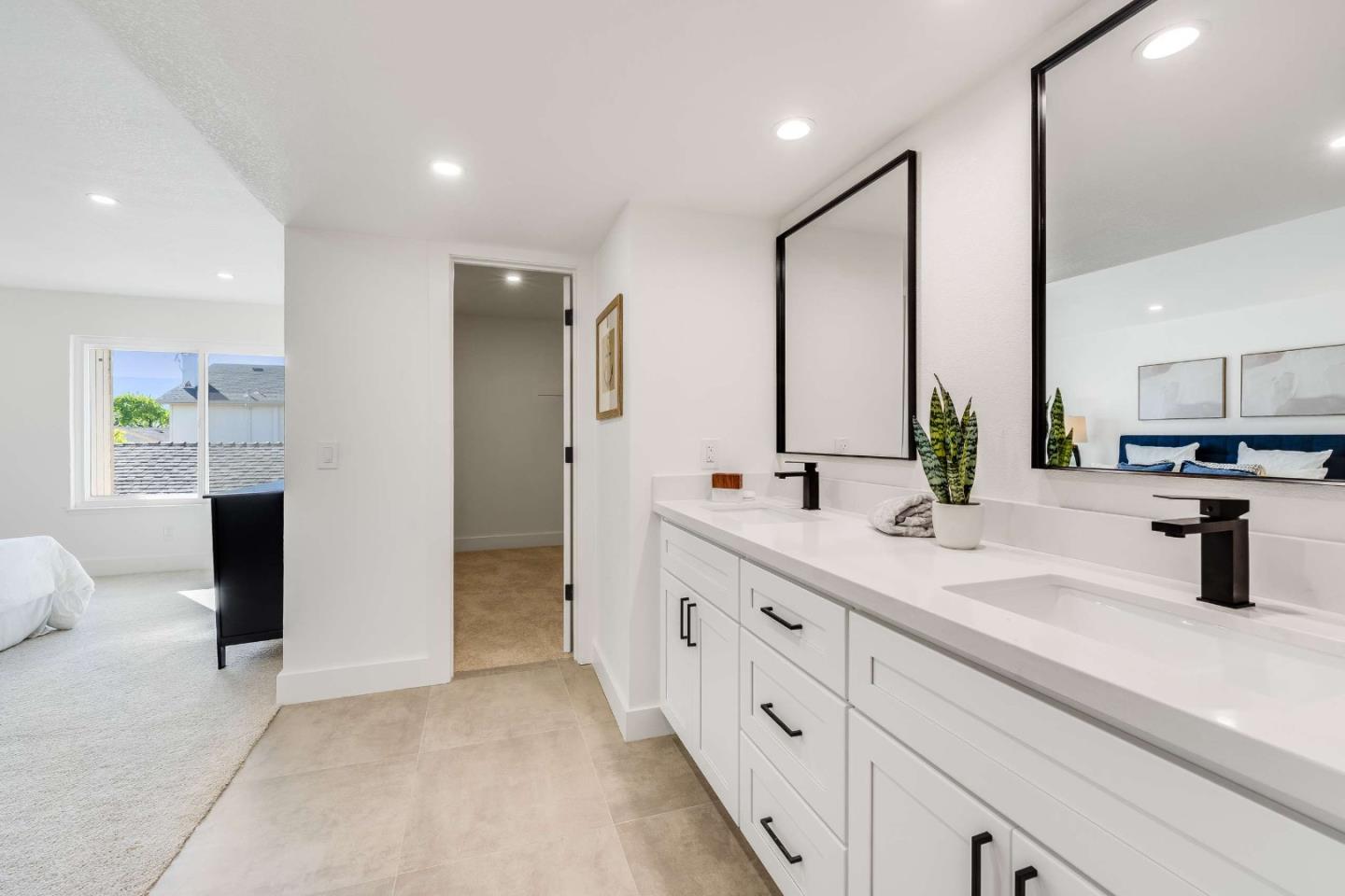 Detail Gallery Image 26 of 33 For 11032 Firethorne Dr, Cupertino,  CA 95014 - 2 Beds | 2/1 Baths