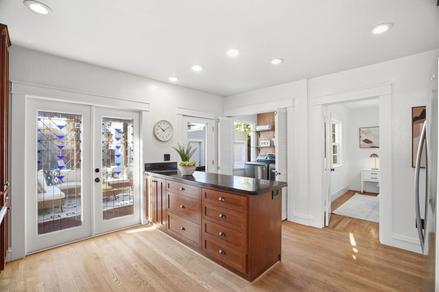 Detail Gallery Image 10 of 29 For 1519 Burrell Ct, San Jose,  CA 95126 - 2 Beds | 1 Baths