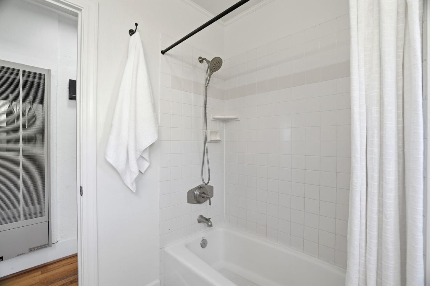 Detail Gallery Image 17 of 29 For 1519 Burrell Ct, San Jose,  CA 95126 - 2 Beds | 1 Baths