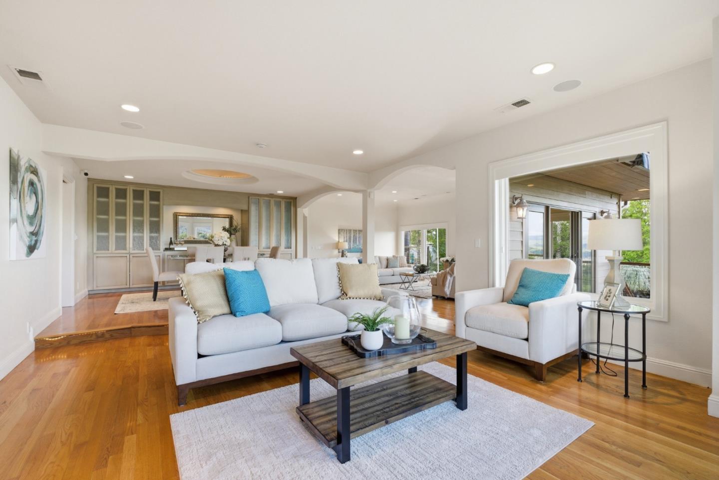 Detail Gallery Image 10 of 69 For 530 Santa Rosa Dr, Los Gatos,  CA 95032 - 4 Beds | 4 Baths