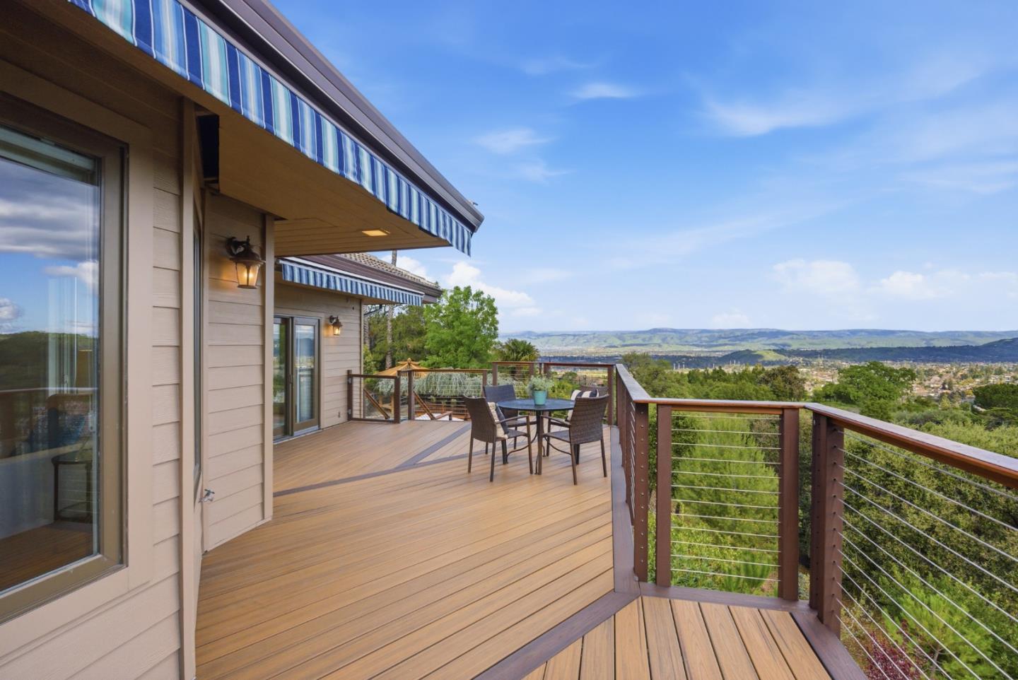 Detail Gallery Image 19 of 69 For 530 Santa Rosa Dr, Los Gatos,  CA 95032 - 4 Beds | 4 Baths