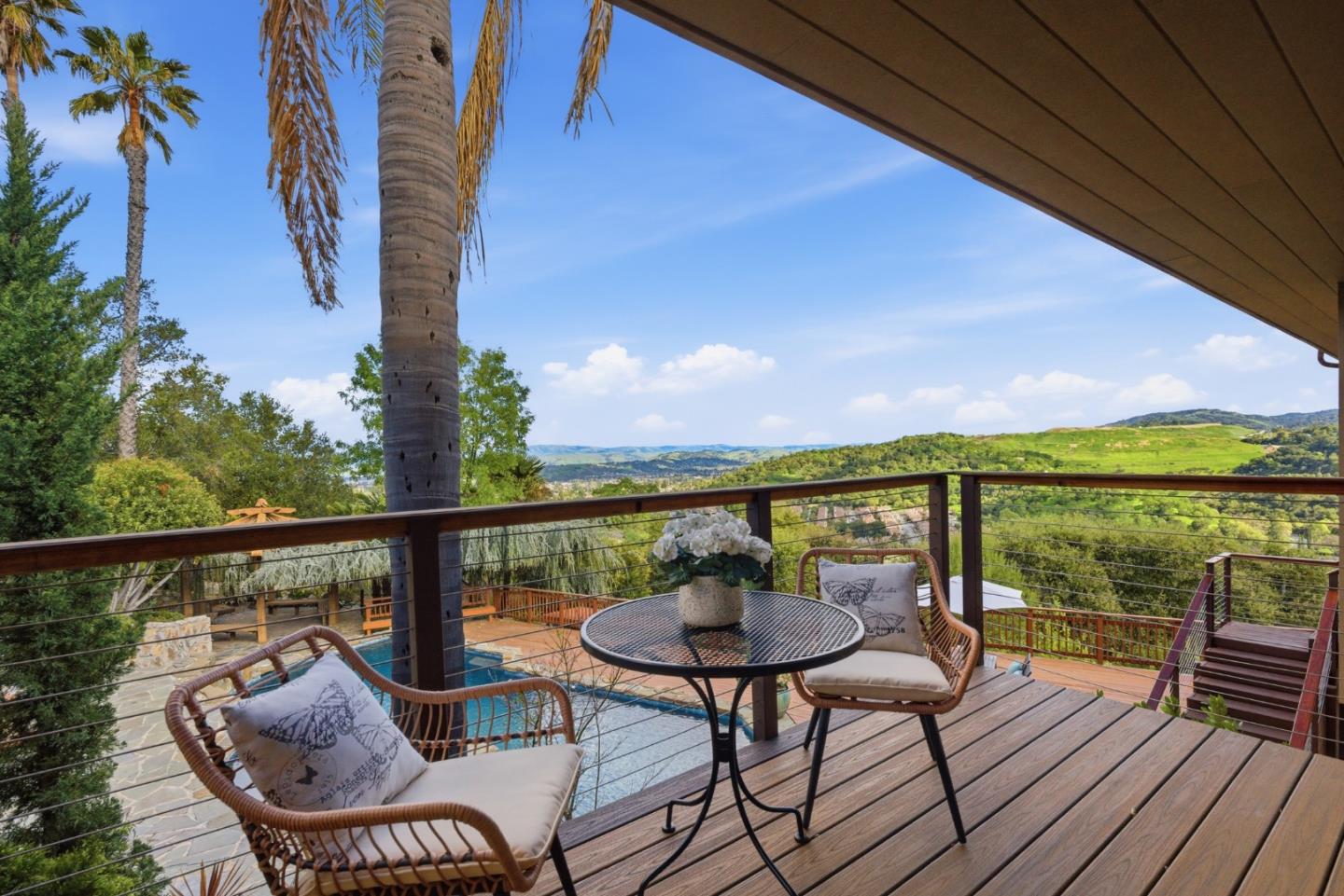 Detail Gallery Image 23 of 69 For 530 Santa Rosa Dr, Los Gatos,  CA 95032 - 4 Beds | 4 Baths