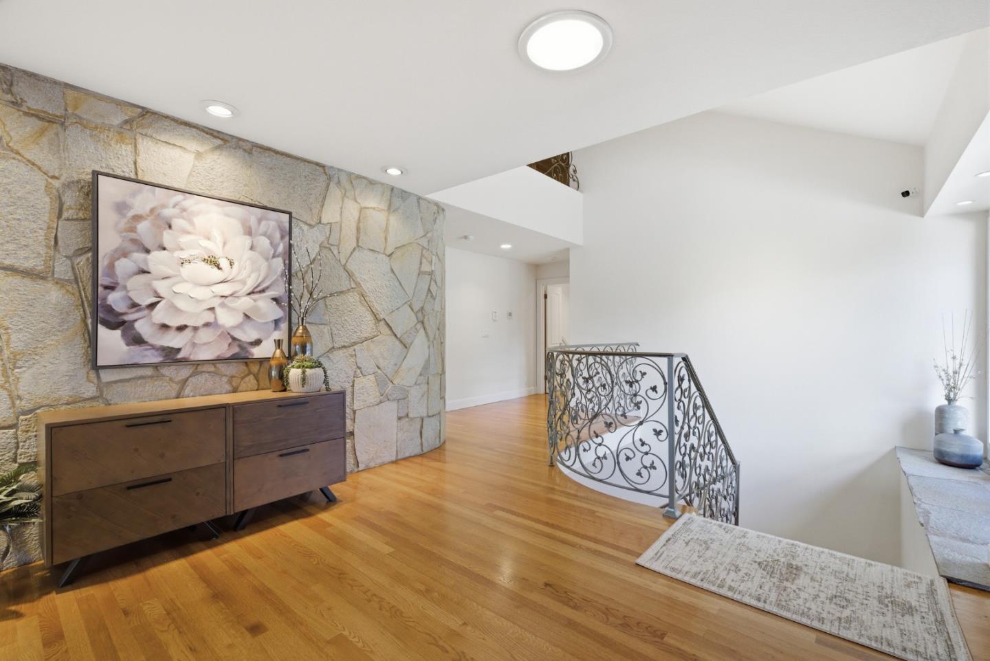 Detail Gallery Image 33 of 69 For 530 Santa Rosa Dr, Los Gatos,  CA 95032 - 4 Beds | 4 Baths