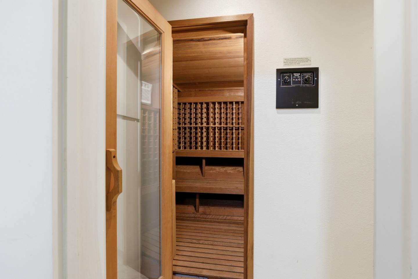 Detail Gallery Image 42 of 69 For 530 Santa Rosa Dr, Los Gatos,  CA 95032 - 4 Beds | 4 Baths