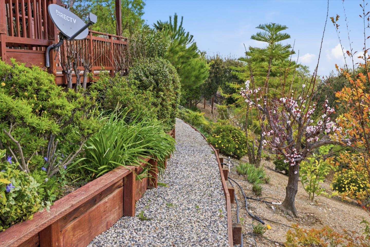 Detail Gallery Image 55 of 69 For 530 Santa Rosa Dr, Los Gatos,  CA 95032 - 4 Beds | 4 Baths