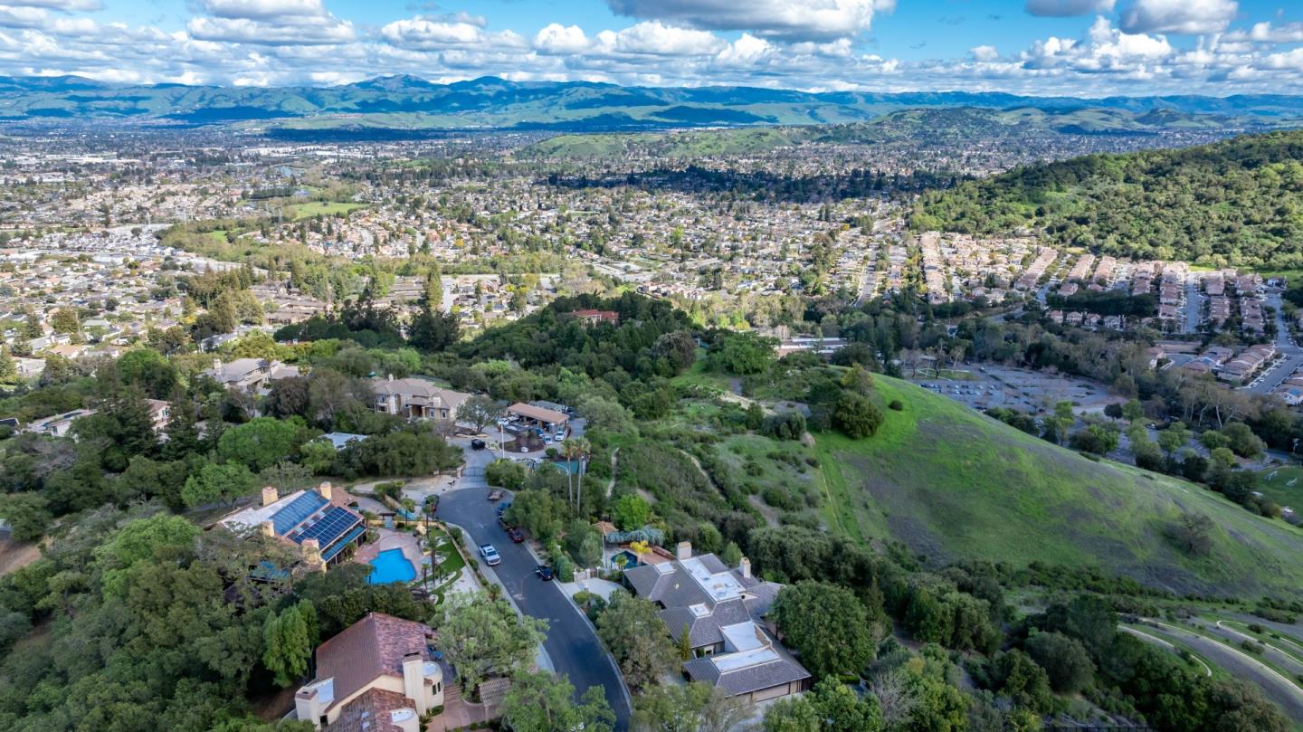 Detail Gallery Image 66 of 69 For 530 Santa Rosa Dr, Los Gatos,  CA 95032 - 4 Beds | 4 Baths