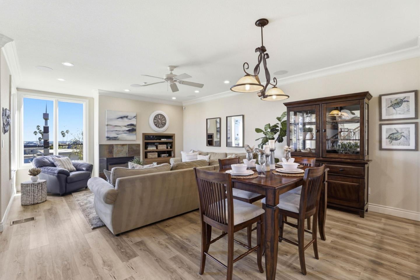 Detail Gallery Image 15 of 50 For 106 Younger Way #D,  Santa Cruz,  CA 95060 - 2 Beds | 2/1 Baths