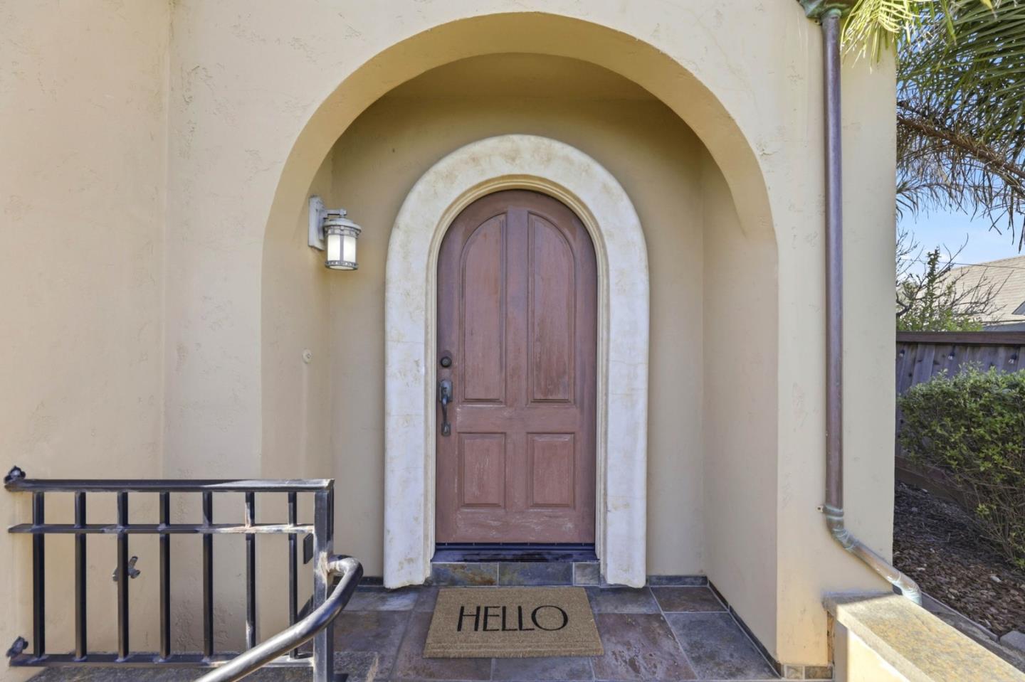 Detail Gallery Image 3 of 50 For 106 Younger Way #D,  Santa Cruz,  CA 95060 - 2 Beds | 2/1 Baths