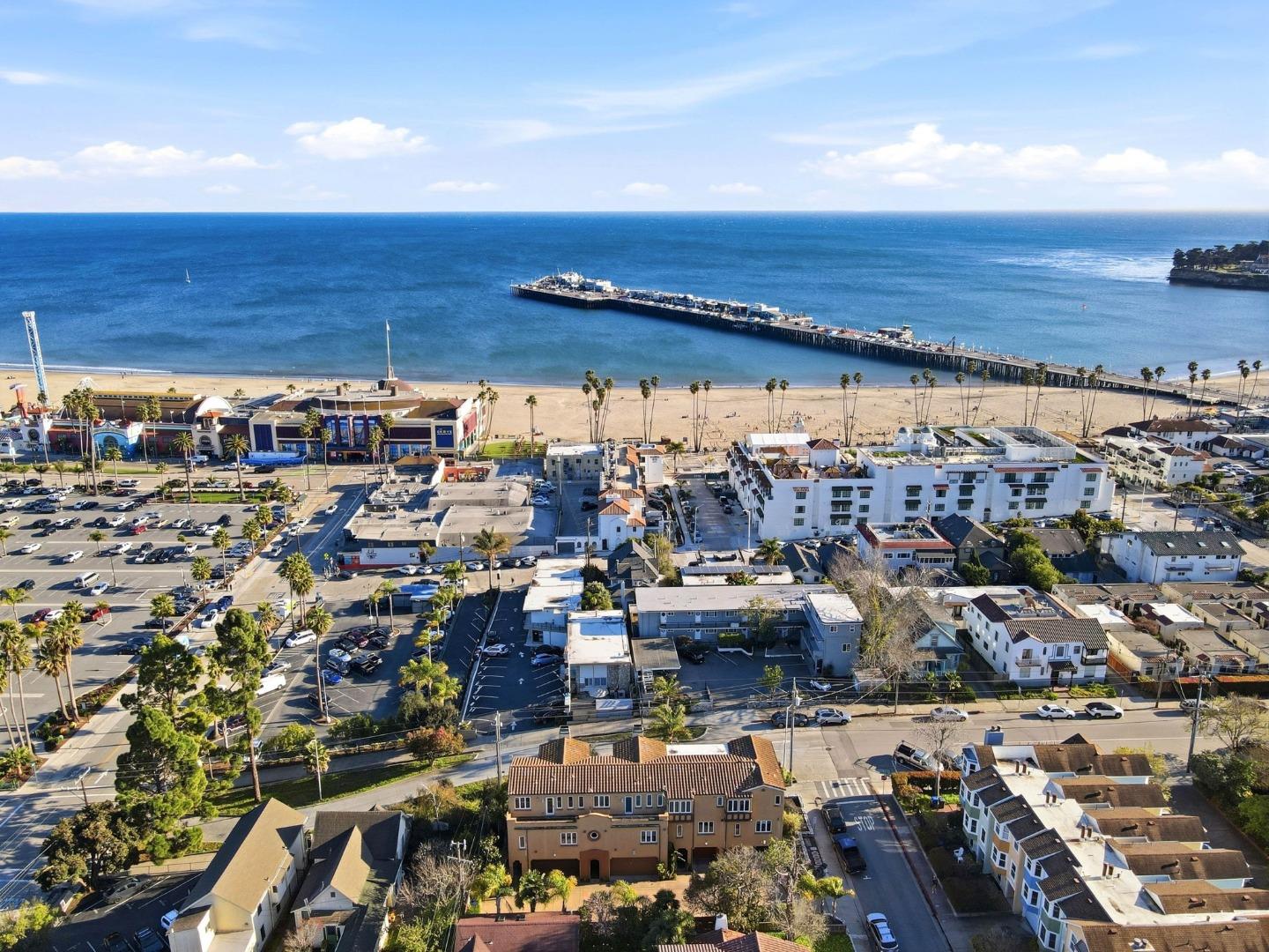 Detail Gallery Image 40 of 50 For 106 Younger Way #D,  Santa Cruz,  CA 95060 - 2 Beds | 2/1 Baths