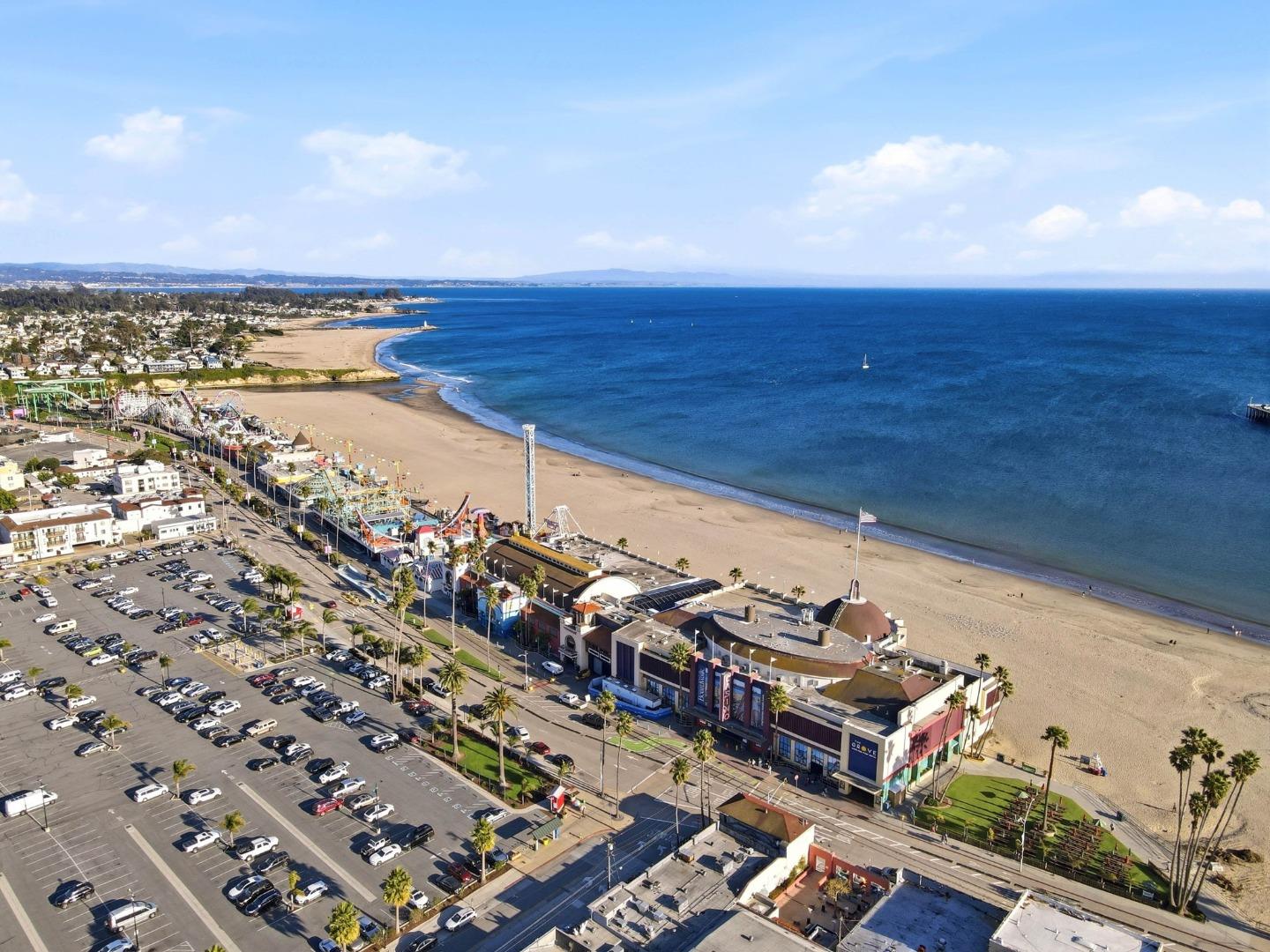 Detail Gallery Image 41 of 50 For 106 Younger Way #D,  Santa Cruz,  CA 95060 - 2 Beds | 2/1 Baths