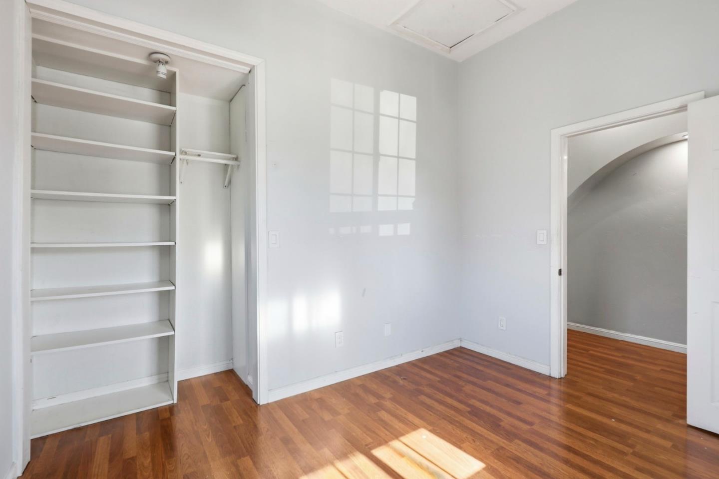 Detail Gallery Image 25 of 30 For 1218 S Almaden Ave, San Jose,  CA 95110 - 4 Beds | 2 Baths