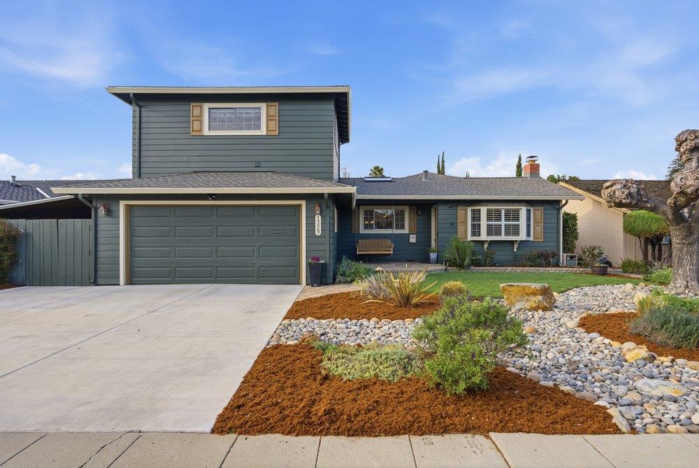 Detail Gallery Image 4 of 53 For 1329 Rodney Dr, San Jose,  CA 95118 - 3 Beds | 3 Baths