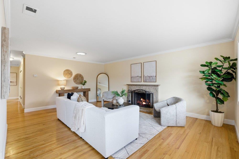 Detail Gallery Image 6 of 53 For 1329 Rodney Dr, San Jose,  CA 95118 - 3 Beds | 3 Baths