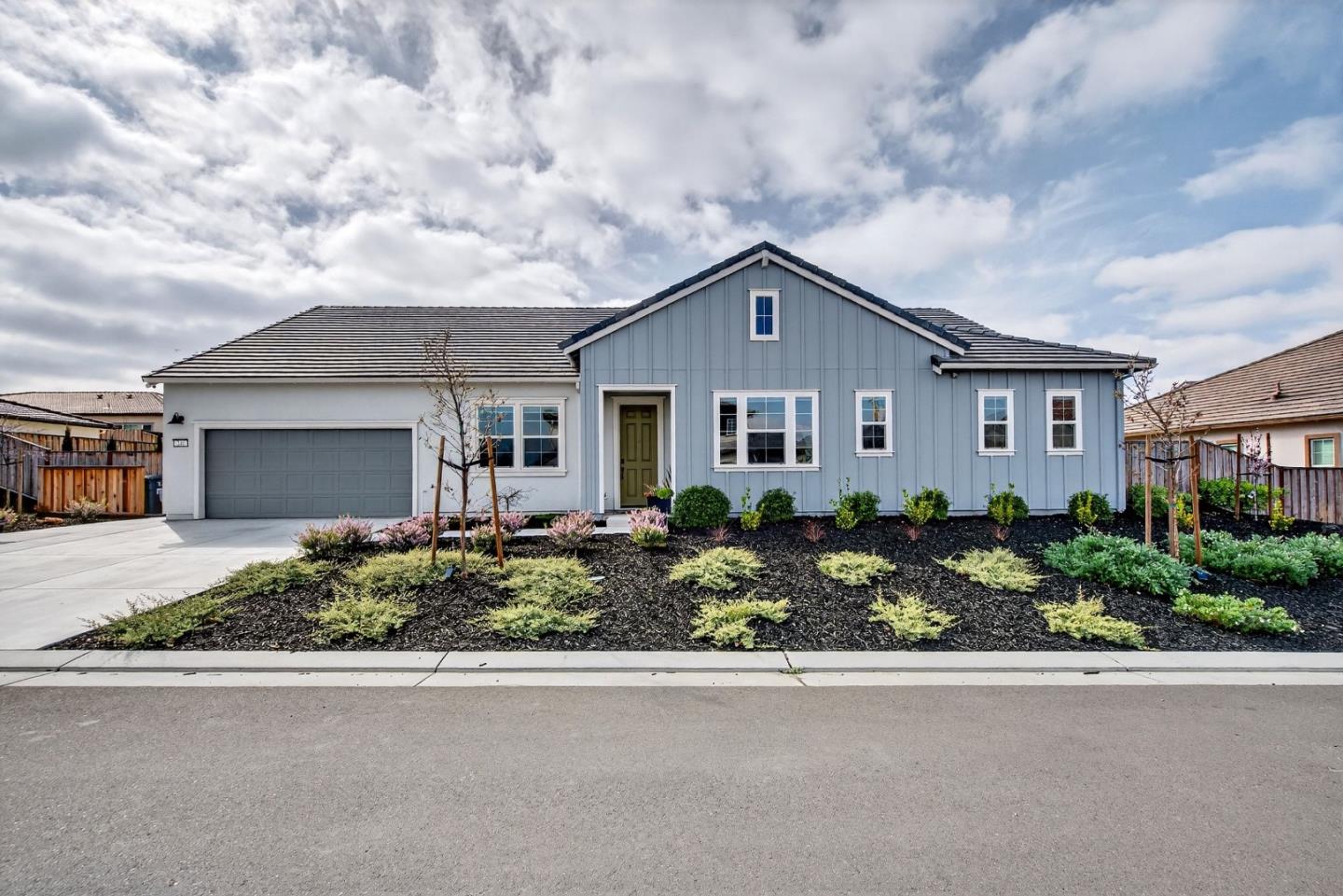 240 Scarlett Way, Hollister, CA, 95023