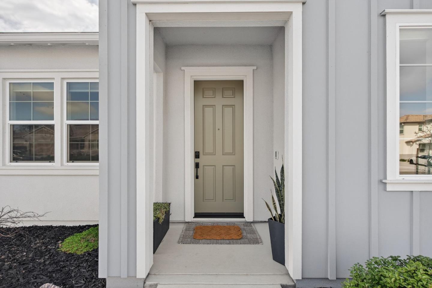 240 Scarlett Way, Hollister, CA, 95023
