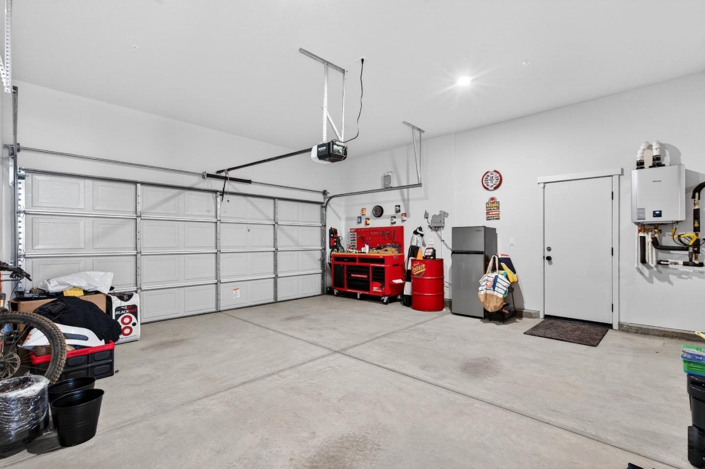 Detail Gallery Image 30 of 44 For 240 Scarlett Way, Hollister,  CA 95023 - 4 Beds | 3 Baths